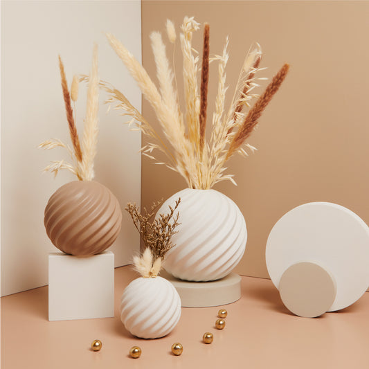 Bomboniera Vaso Piccolo Tondo Onde con fiori pampas 25004