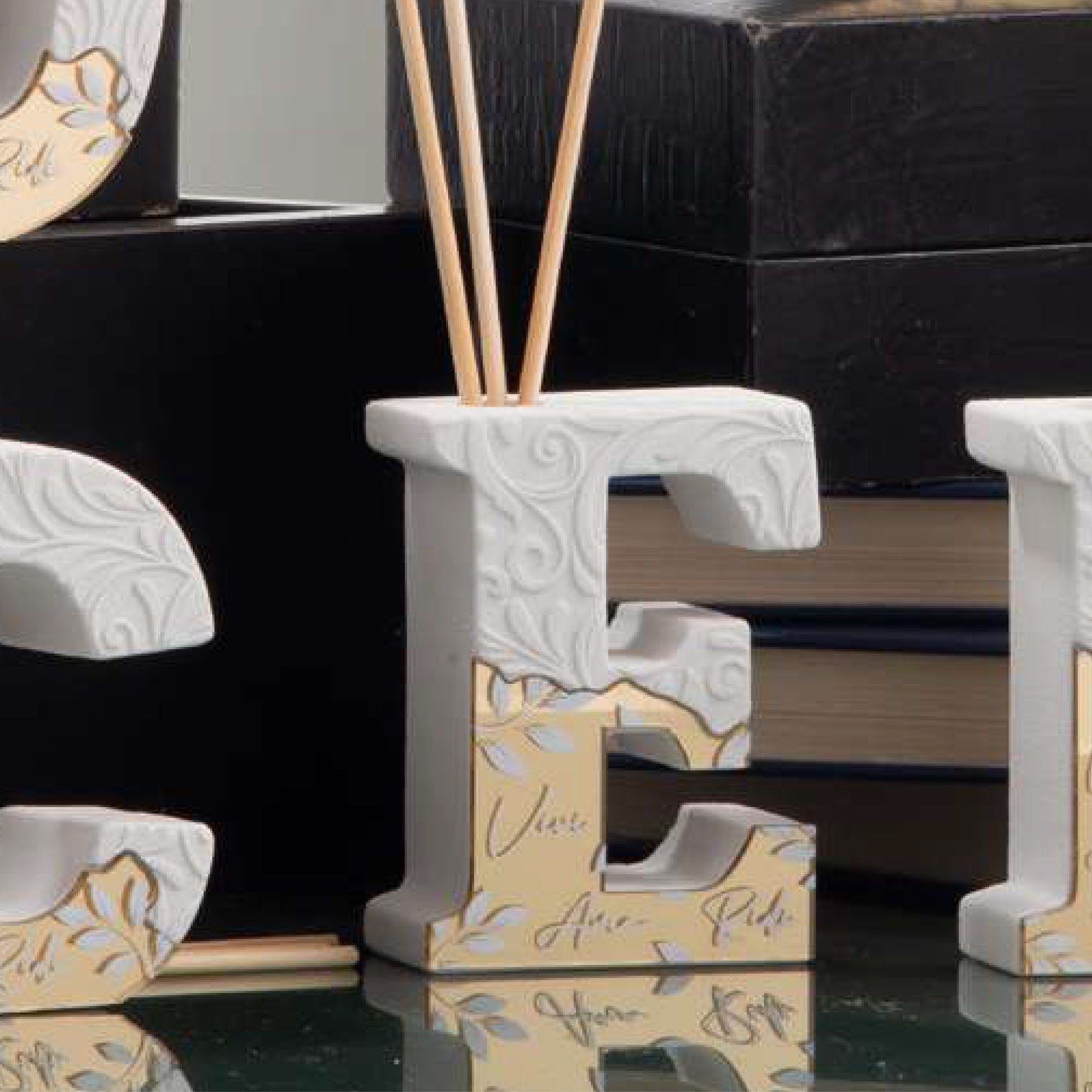 Bomboniera Diffusore di Fragranza Lettera E Dolcicose